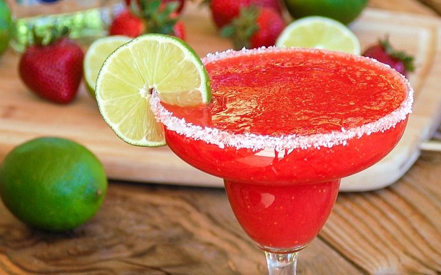 Cocktail «Erdbeer-Margarita»